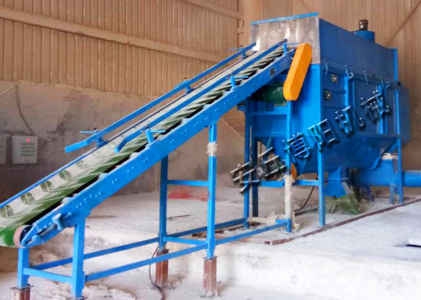 白炭（tàn）黑自動破（pò）袋機的正確保養關係著拆包速度以及使（shǐ）用壽命