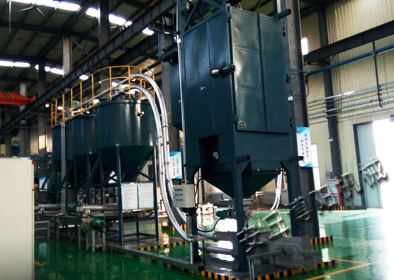 顏料噸袋拆包機搭配管鏈輸送機，解（jiě）決揚（yáng）塵（chén）問題（tí）