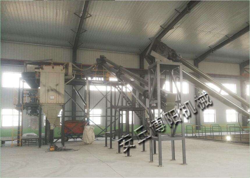 輸送塑料顆粒用管鏈輸送機的原（yuán）因是啥？