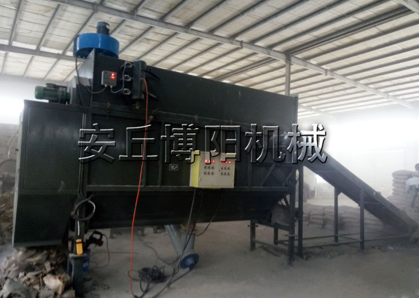 安丘博陽機械的水泥自動拆袋機為什麽（me）這麽厲害？