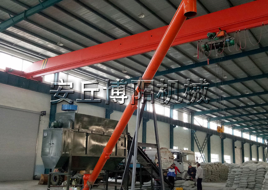 50kg水泥自動破袋機的（de）工業原理是什麽？