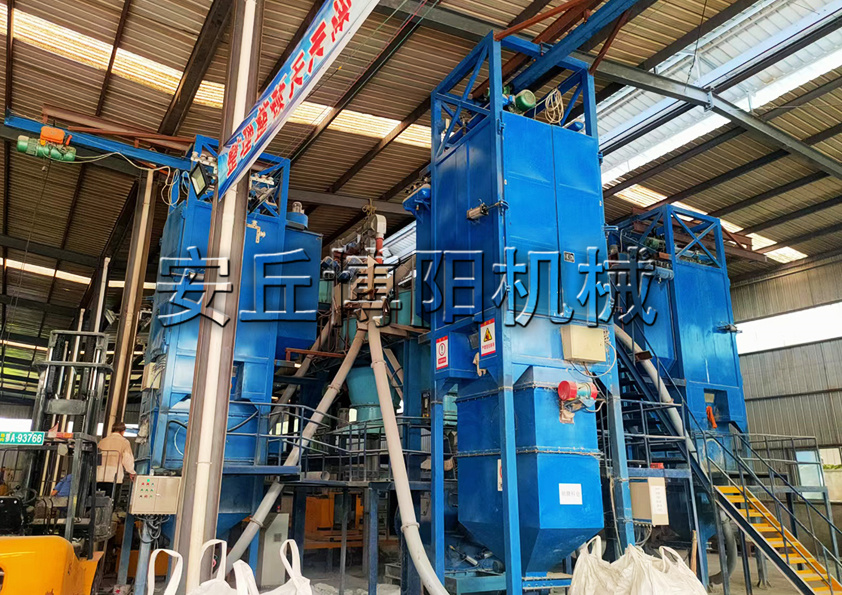 渣（zhā）粉（fěn）噸袋拆包機究竟（jìng）哪種（zhǒng）工作方式更受客戶（hù）歡迎呢?