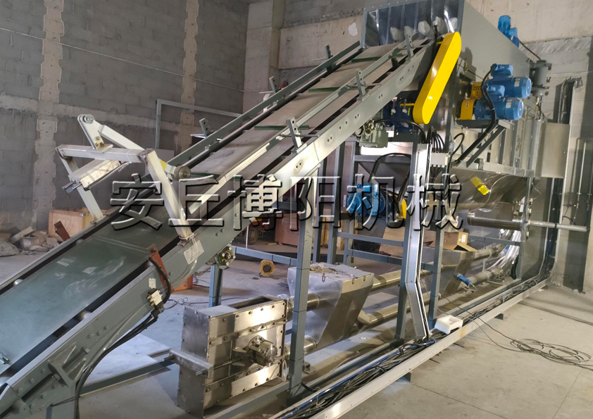 橡膠粉自動拆包設備產品（pǐn）特點有哪些（xiē）？