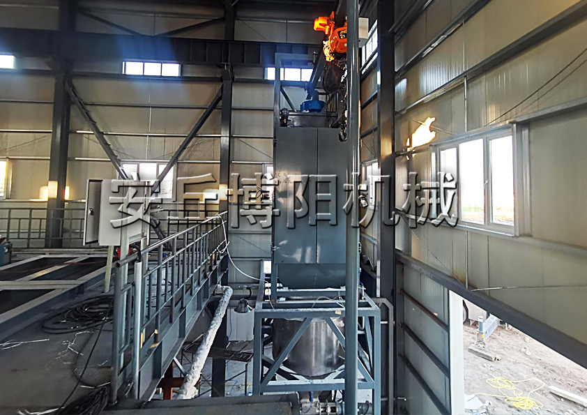 純堿噸包拆包（bāo）機可以解決哪些煩惱呢？